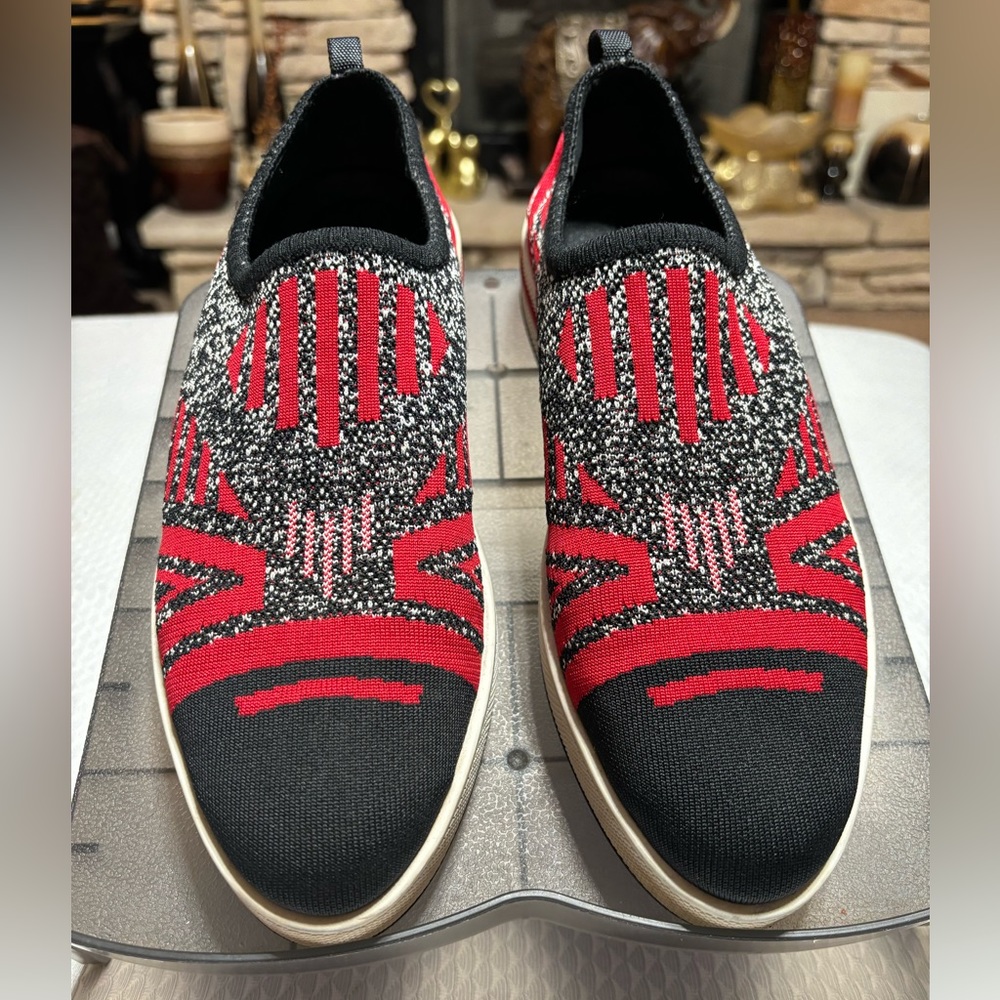 Prada shoes - Picture 5 of 16